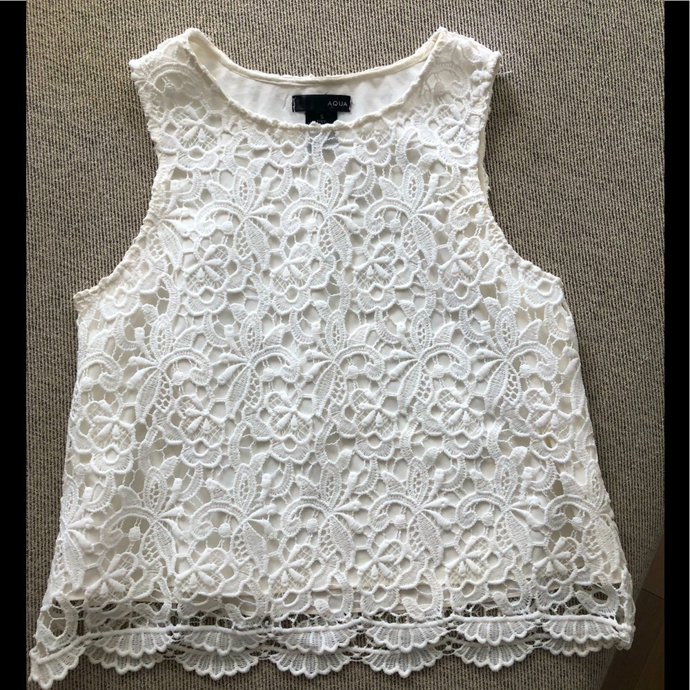 Bloomingdale’s Aqua lace cropped tank